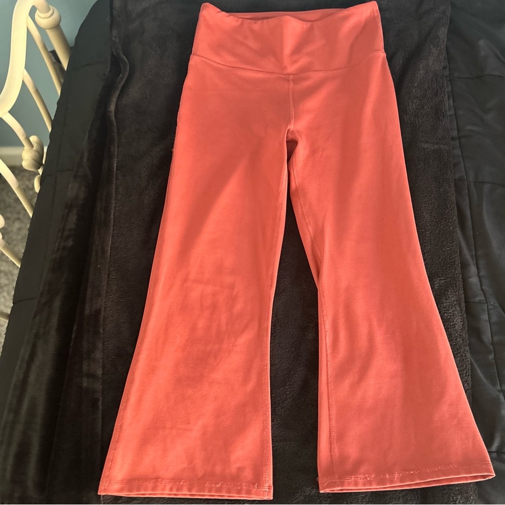 Capri yoga pants